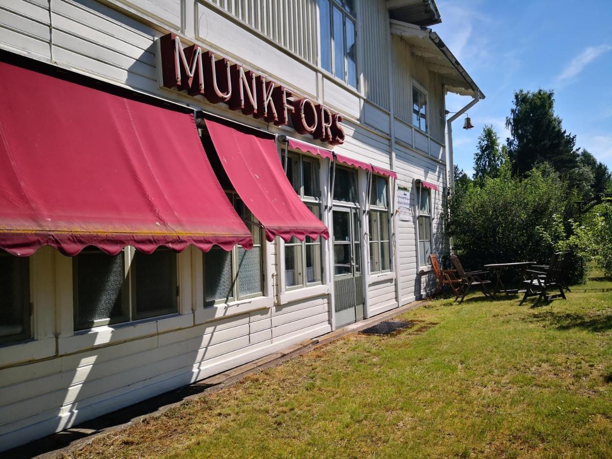 Perrongen Guesthouse Munkfors Exterior photo