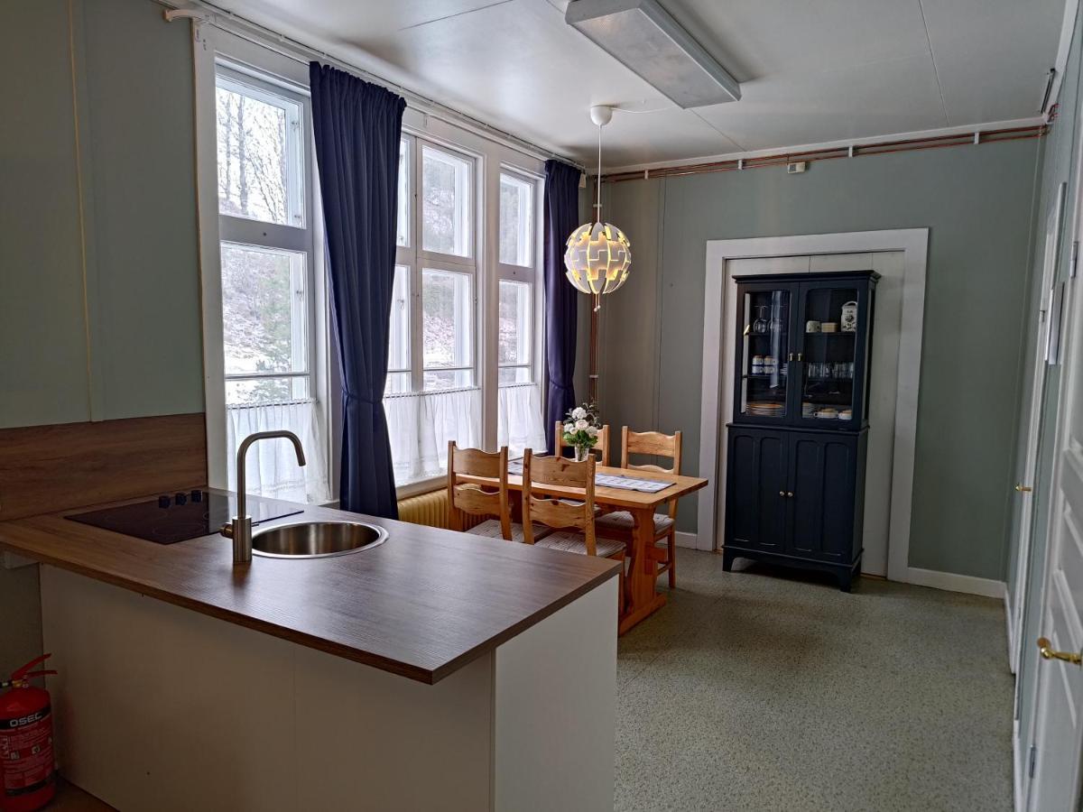 Perrongen Guesthouse Munkfors Exterior photo